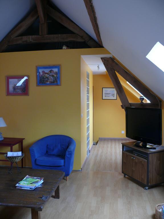 Villa Ferme renel à Poses Extérieur photo
